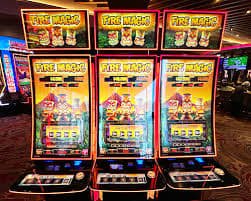 888 bet Sportsbook Myanmar ကစားသမား Phone မှ ဘောလုံး Bet ထည့်နေသည်