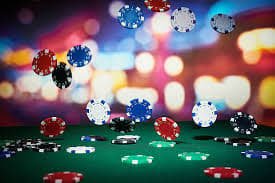 888 bet မိုဘိုင်းအက်ပ် Myanmar ကစားသမားများ Phone ဖြင့် Live Casino ကစားနေသည်